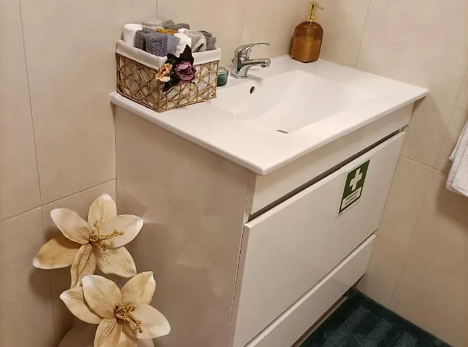 House Πανσιόν *